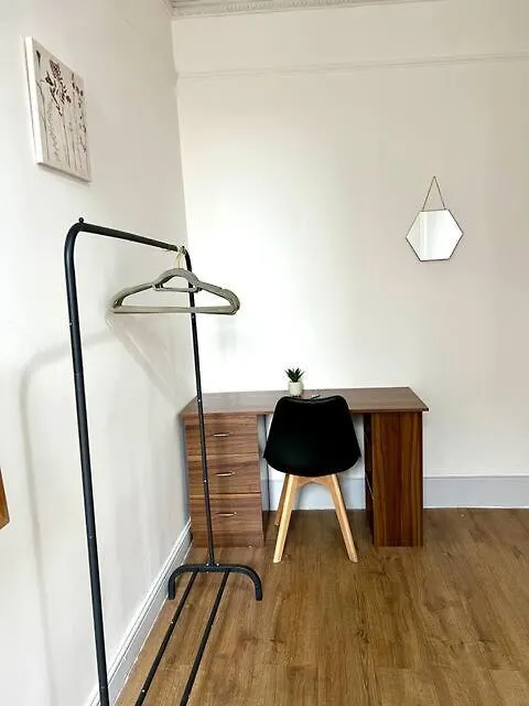 Modern Double Room London