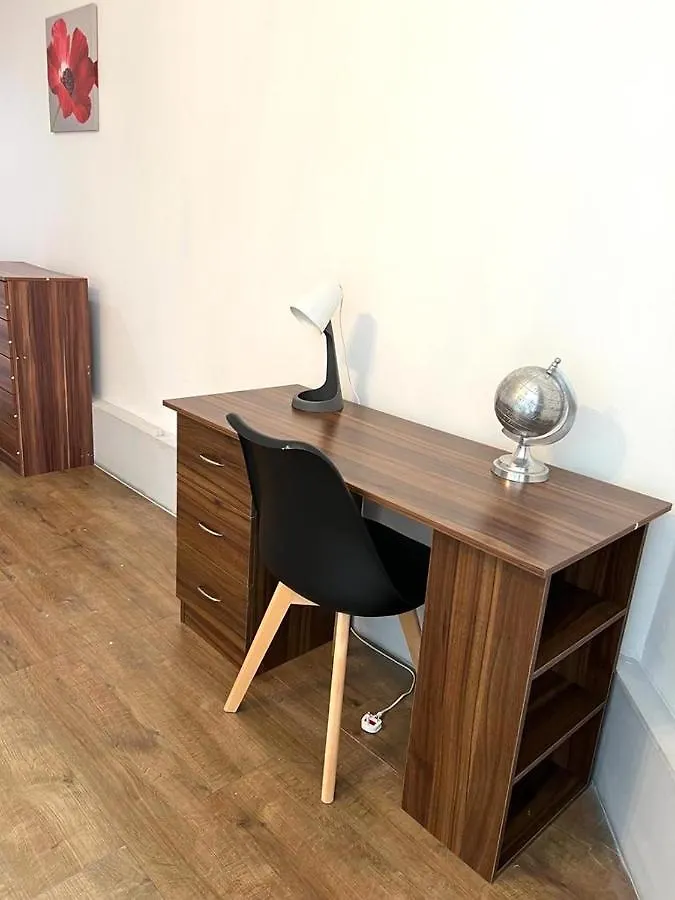 Modern Double Room London Großbritannien